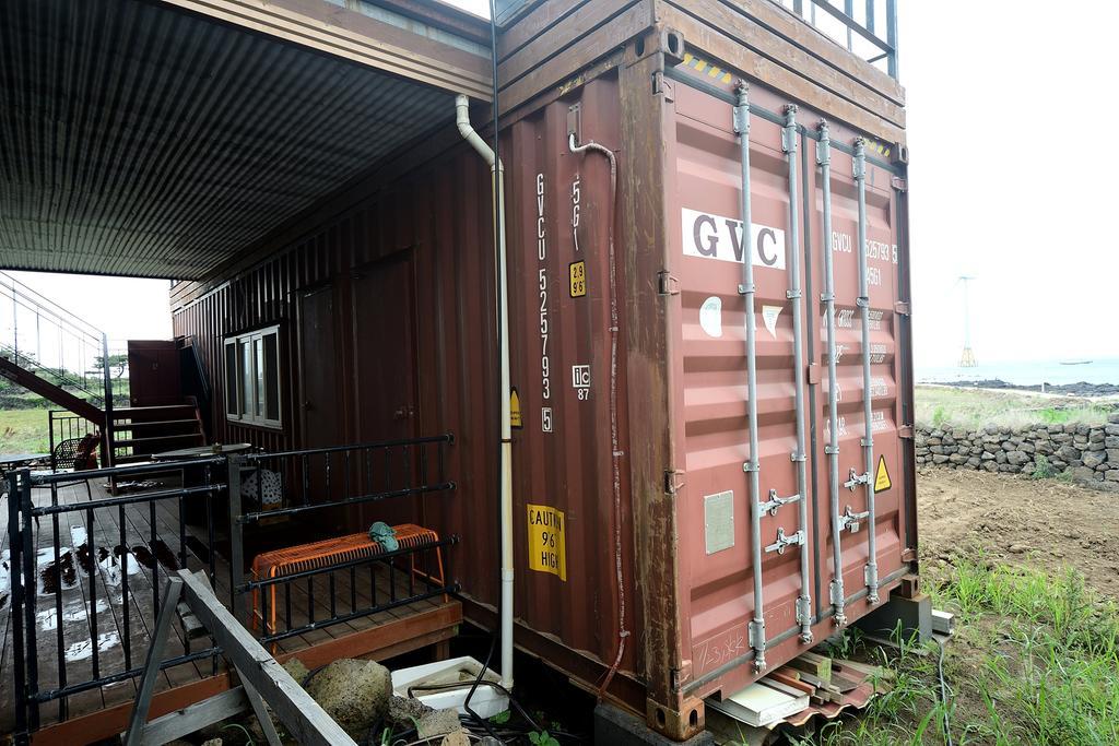 Maison Sondemul Guesthouse เมืองเชจู ภายนอก รูปภาพ