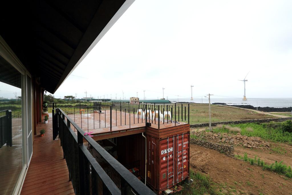 Maison Sondemul Guesthouse เมืองเชจู ภายนอก รูปภาพ